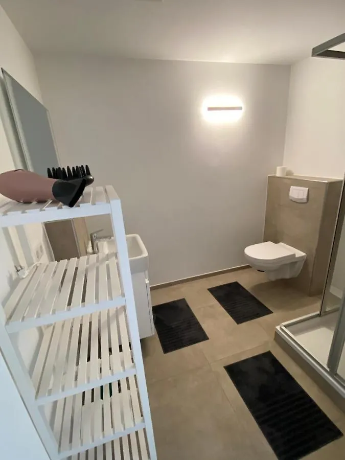 Haus Wesloer Landstrasse 6B Fuer 4 Personen Apartment Lubeck